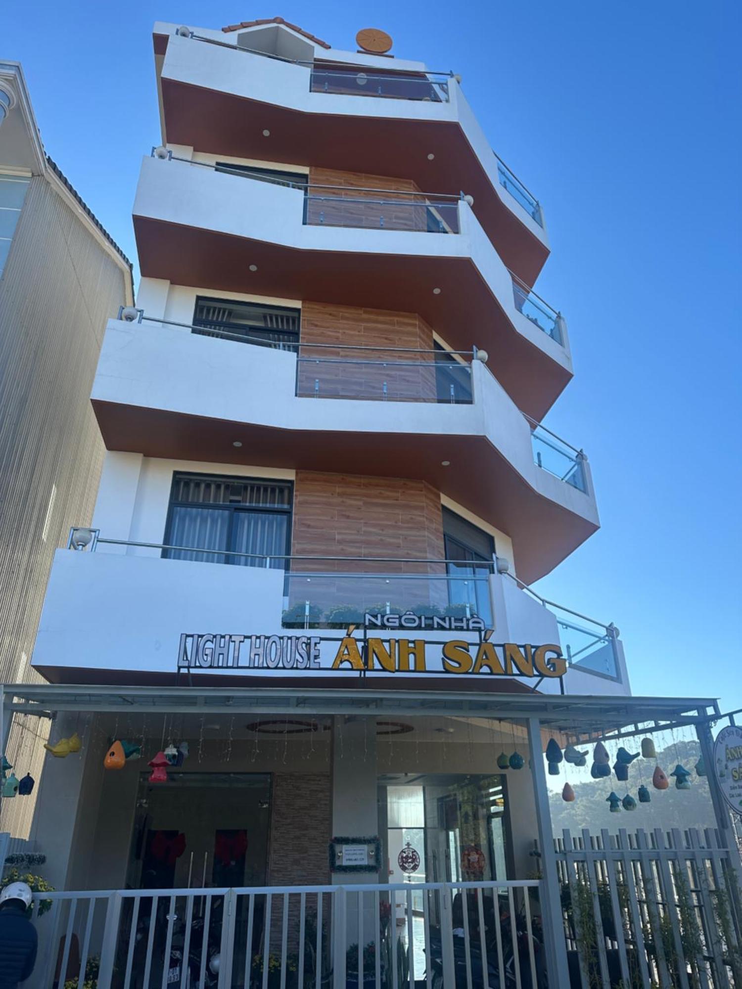 Hotel Khach San Anh Sang - Light House Da Lat Zewnętrze zdjęcie